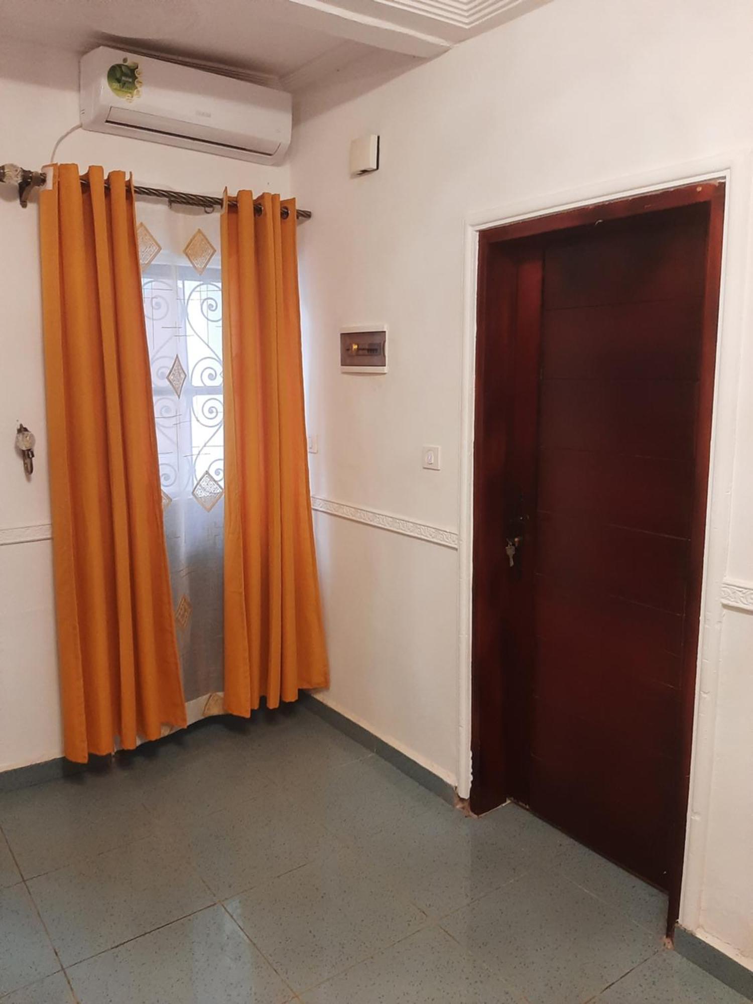 Residence P P M Odza Yaoundé エクステリア 写真