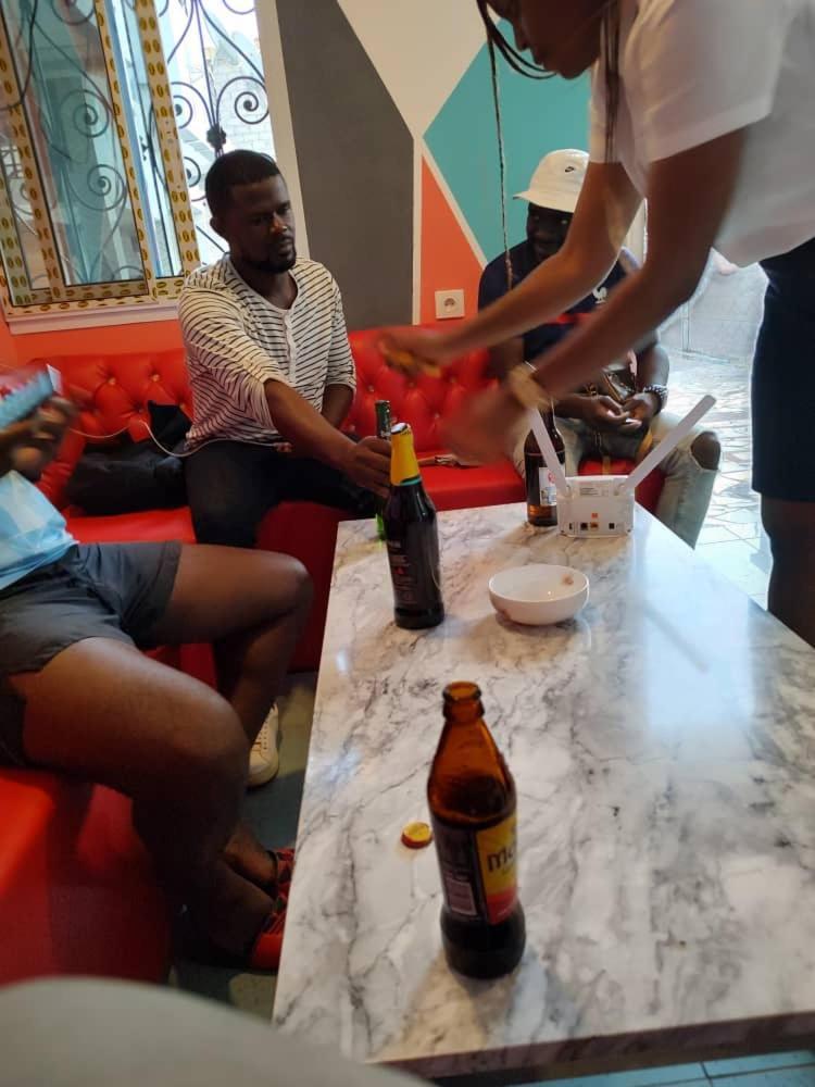 Residence P P M Odza Yaoundé エクステリア 写真